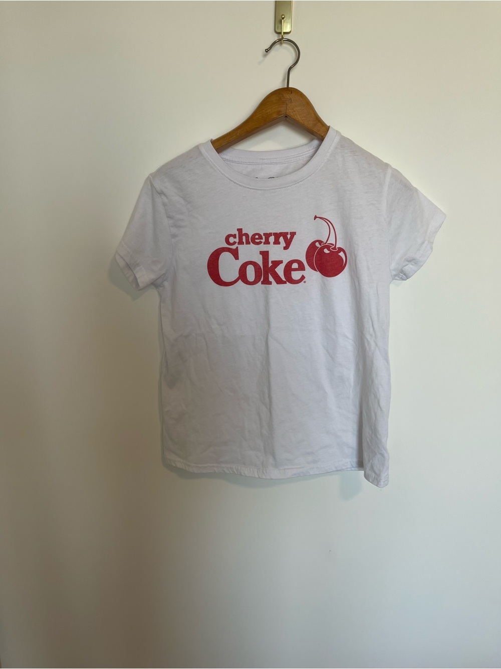 Coca Cola Cherry Coke Graphic - White & Red